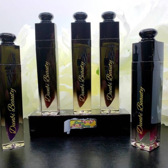 Semi-Matte Liquid Lip that is Vegan and 100% Cruelty Free! - Picture 4 of 6